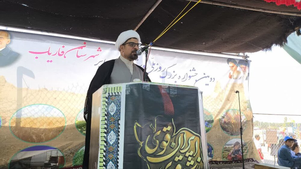 دشمنان به دنبال برهم زدن انسجام کشورهای مستقل هستند+تصاویر