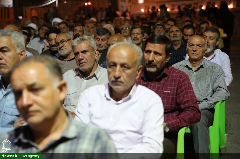 تصاویر/ حضور نماینده ولی‌فقیه در استان سمنان در یادواره ۵۳ شهید پایگاه بسیج چمران مسجد المهدی(عج) سمنان