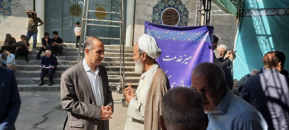 میز خدمت سازمان بازرسی در حاشیه نماز جمعه این هفته تهران برگزار شد