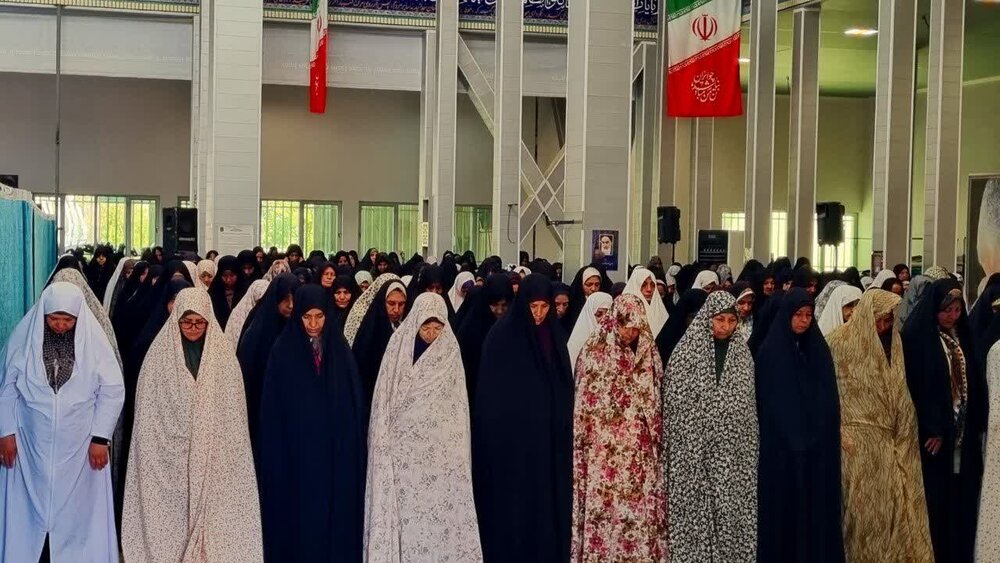 نمازجمعه رابر