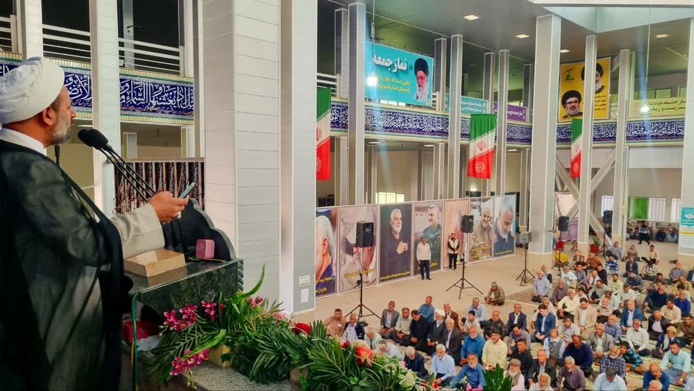 نمازجمعه رابر