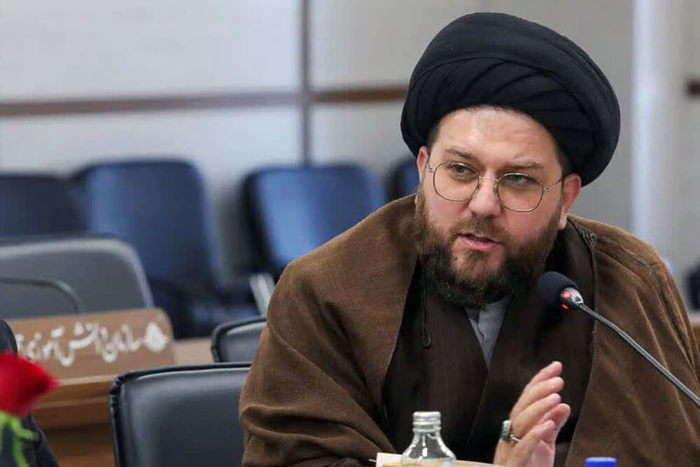 آغاز ثبت‌نام عمره دانش‌آموزی قم؛ اعزام کاروان‌ها در آذرماه ۱۴۰۴