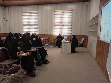 اخلاق رضوی، راهی برای شناخت درون و اصلاح جامعه است