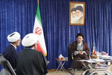 دفاتر نهاد رهبری بازوی فرهنگی نظام در مراکز علمی است