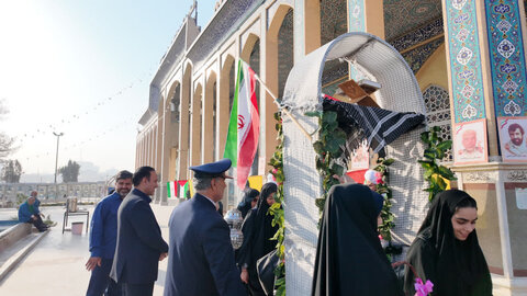 تصاویر/ آغاز اعزام اردوهای راهیان نور استان یزد با اعزام دختران دانش آمورزان یزدی