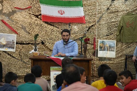 تصاویر/ گرامیداشت شهدای اقتدار و امنیت در مسجد رحمتیه