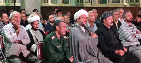 تصاویر/ اکران مستند «میراث میرشاه‌میر» در عقدا؛ زادگاه دو شهید  جبهه غرب و کردستان