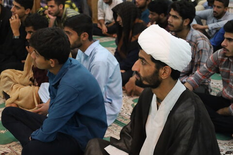 تصاویر/ دیدار مدیر حوزه علمیه استان هرمزگان با طلاب مدرسه علمیه صاحب الزمان (عج) بشاگرد