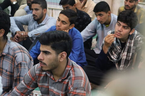 تصاویر/ دیدار مدیر حوزه علمیه استان هرمزگان با طلاب مدرسه علمیه صاحب الزمان (عج) بشاگرد