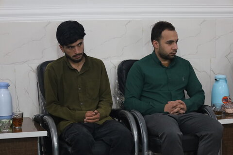 تصاویر / دیدار  مدیر حوزه علمیه استان با  اساتید و طلاب مدرسه علمیه سردشت بشاگرد