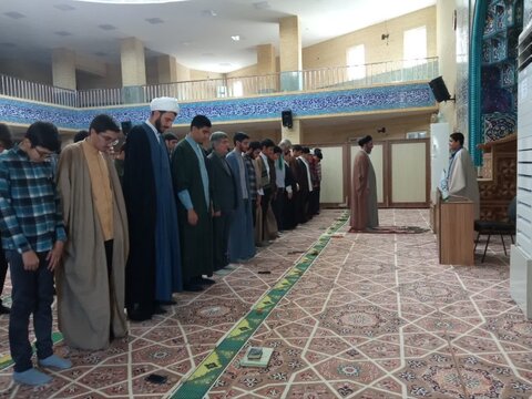 تصاویر/ درس تفسیر در مدرسه علمیه مدینة‌العلم کاظمیه یزد