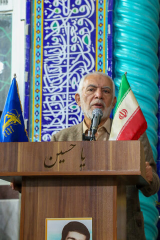 تصاویر/ یادواره شهدای دفاع مقدس با سخنرانی همرزم شهید صیاد شیرازی