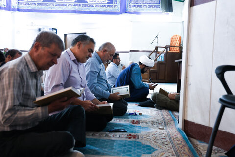 تصاویر/ یادواره شهدای دفاع مقدس با سخنرانی همرزم شهید صیاد شیرازی