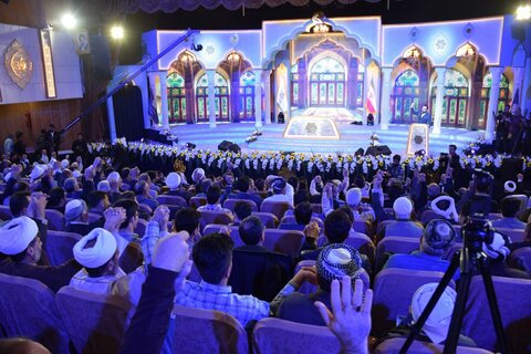 تصاویر/ استقبال با شکوه از چهل و هشتمین دوره مسابقات سراسری قرآن در سنندج (بخش دوم)