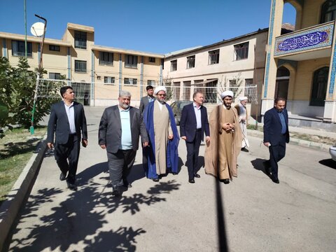 تصاویر/ حضور فرماندار نقده در مدرسه علمیه امام صادق (ع) این شهرستان