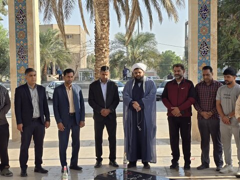 تصاویر/ آیین غبارروبی مزار شهدا در ریگان