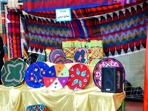 تصاویر/افتتاحیه المپیاد ورزشی الزهرا در شهرستان آبدانان