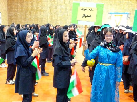 تصاویر/افتتاحیه المپیاد ورزشی الزهرا در شهرستان آبدانان