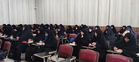 تصاویر/ دومین روز کارگاه ارتقائی کادر مدارس علمیه خواهران استان کرمان در مشهد مقدس