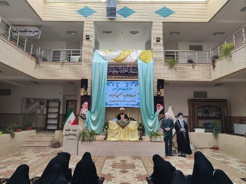 تصاویر/ برگزاری درس اخلاق طلاب مدرسه علمیه ریحانة الرسول ارومیه