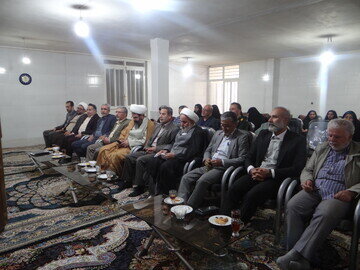 تصاویر/آئین کلنگ زنی مدرسه علمیه حضرت زینب(س) شهرستان آستانه