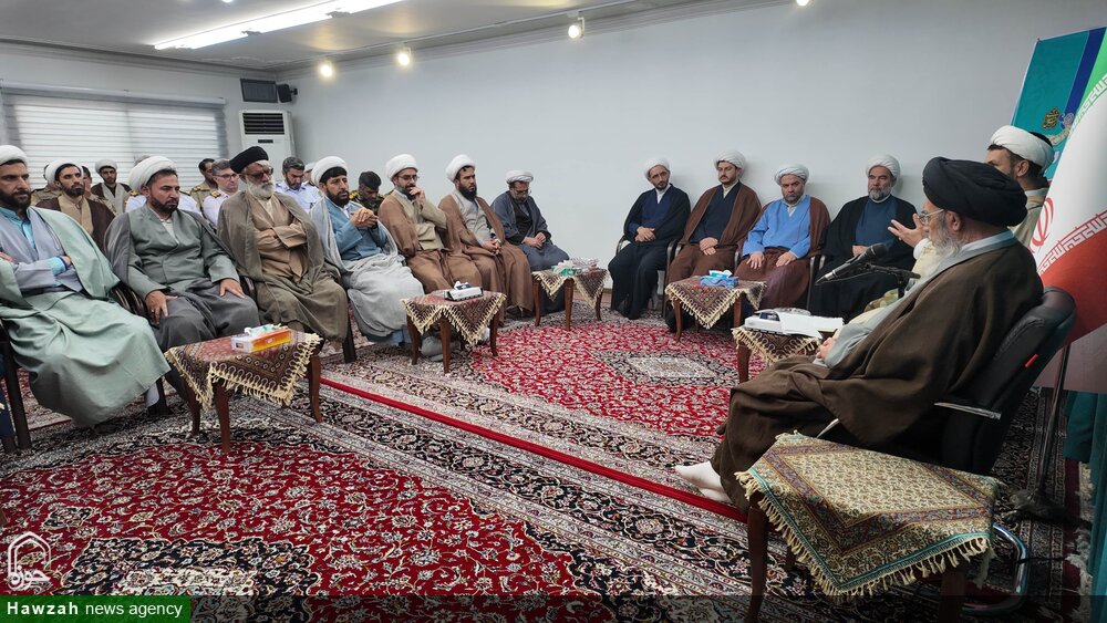 رهبری معظم همواره بر اصابت مواضع نظامی دشمن و عدم آسیب به غیرنظامیان تأکید دارند