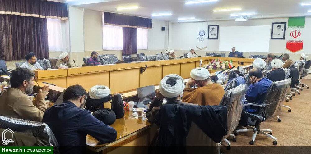 نشست هماندیشی و ارتقای تجارب مشاوران مدارس علمیه اصفهان برگزار شد