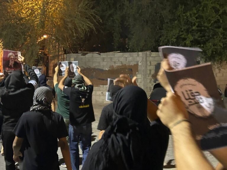 السُّلطات البحرينيّة «تواصل منهجيّة الاضطهاد الطائفيّ بمنع المواطنين الشّيعة من أداء صلاة الجُمعة»