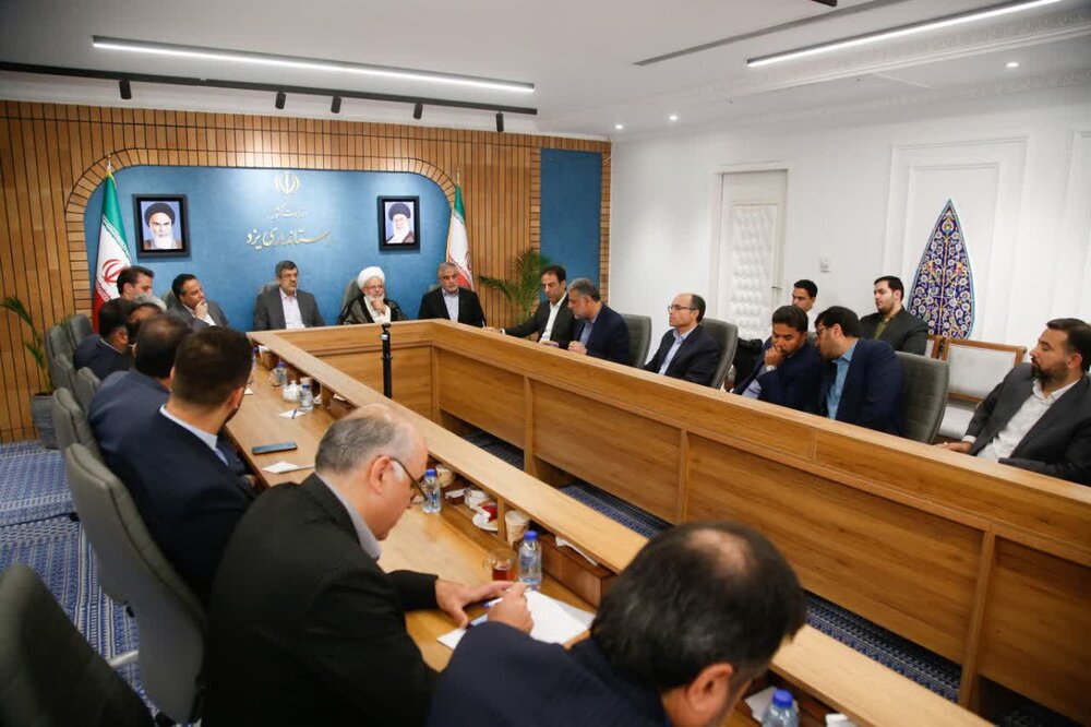 تصاویر/ هم‌اندیشی راهبردی برای تأمین آب پایدار یزد