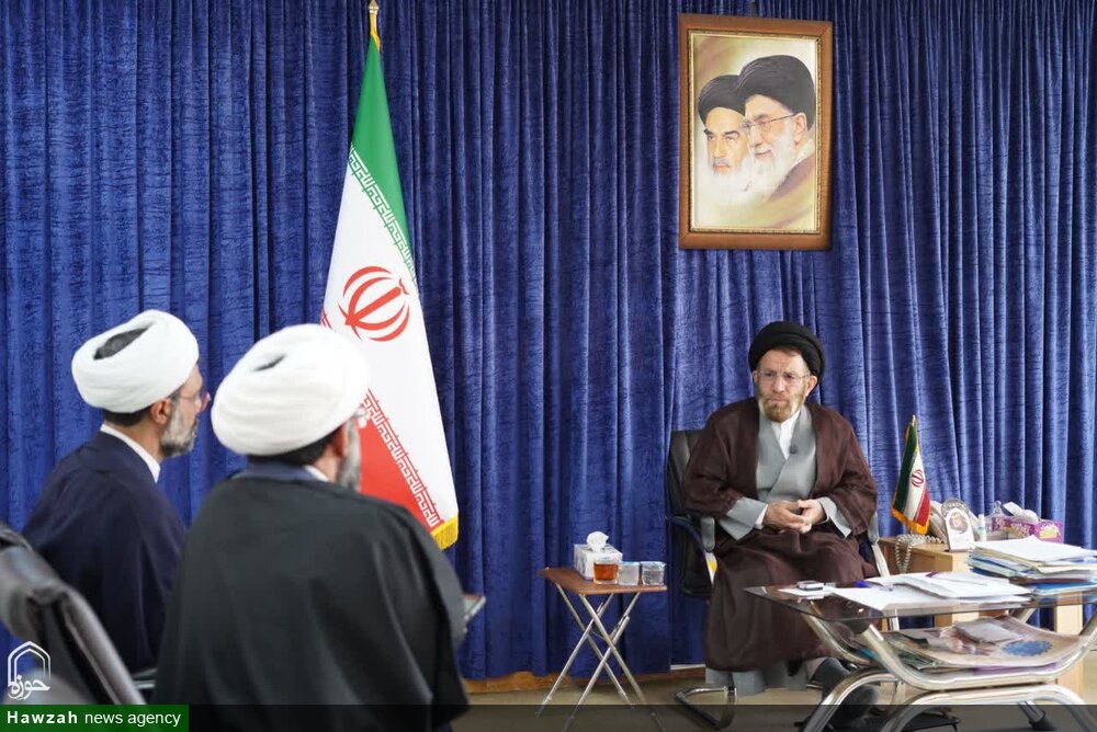 دفاتر نهاد رهبری بازوی فرهنگی نظام در مراکز علمی است - خبرگزاری حوزه