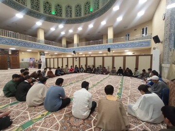 تصاویر/ جلسه فضیلت‌خوانی امیرالمؤمنین(ع) طلاب مدرسه علمیه کاظمیه