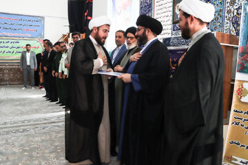 تصاویر/  آیین تکریم و معارفه امام‌جمعه شهر گرماب