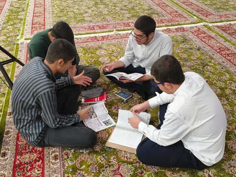 تصاویر/ برنامه حفظ قرآن و هیئت ثقلین مدرسه علمیه دارالسلام