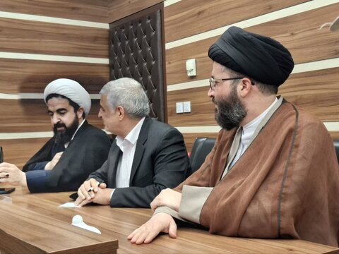 تصاویر/  حضور حجت‌الاسلام والمسلمین ربانی در مدرسه علمیه کاظمیه