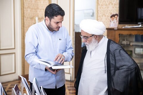 تصاویر/ بازدید اعضای شورای نگهبان از نمایشگاه جدیدترین آثار پژوهشکده شورای نگهبان