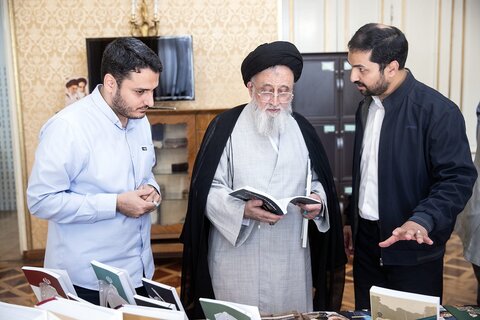 تصاویر/ بازدید اعضای شورای نگهبان از نمایشگاه جدیدترین آثار پژوهشکده شورای نگهبان