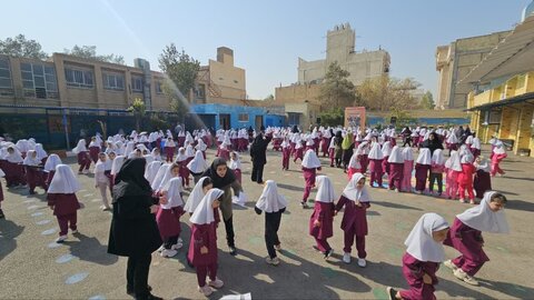 تصاویر/ چهارمین جشنواره کودکان فعال، آینده‌ای سالم در مدرسه زکریای رازی