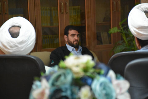 تصاویر/ برگزاری جلسه تعامل برای ارتقاء و گسترش قرآن آموزی برای زندانیان