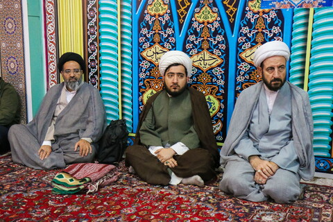 تصاویر/ نشست بصیرتی حجت الاسلام و المسلمین روانبخش با طلاب مدرسه الهادی
