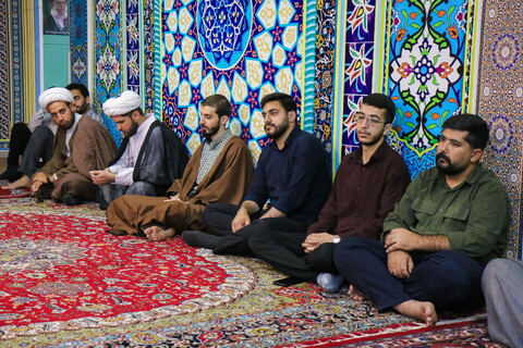 تصاویر/ نشست بصیرتی حجت الاسلام و المسلمین روانبخش با طلاب مدرسه الهادی