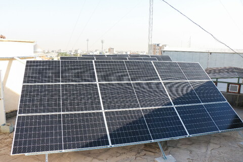 تصاویر/ افتتاح پنل خورشیدی مرکز علوم کامپیوتری حوزه های علمیه