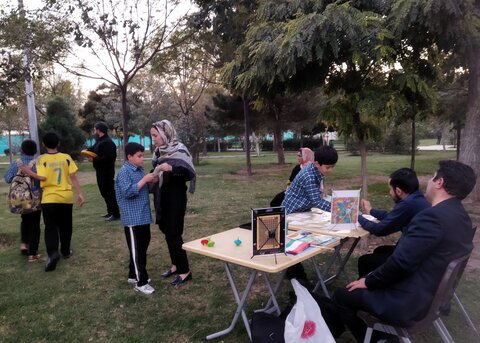 تصاویر/ اجرای پویش «یکشنبه های علوی و فاطمی» در مدرسه علمیه سفیران هدایت امام صادق (ع)