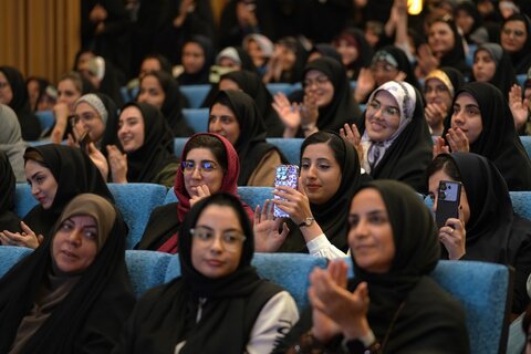 تصاویر/ آیین قرعه کشی بیست‌ویکمین دوره عمره دانشگاهیان