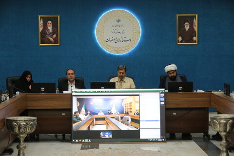 تصاویر / نشست ستاد عالی بزرگداشت یوم الله سیزده آبان استان اصفهان