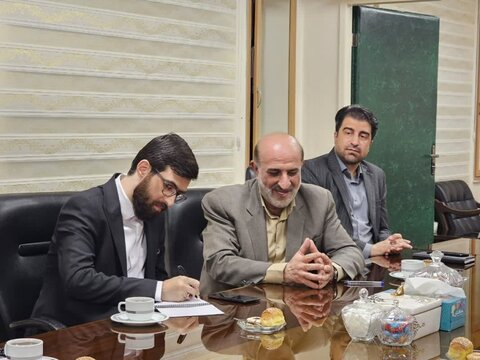 تصاویر/ دیدار دبیر شورای برنامه‌ریزی مدارس علوم دینی اهل‌سنت کشور با نماینده ولی فقیه در کردستان