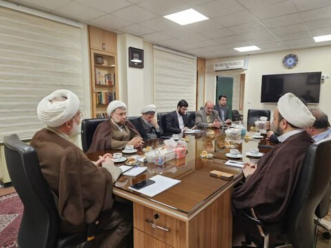 تصاویر/ دیدار دبیر شورای برنامه‌ریزی مدارس علوم دینی اهل‌سنت کشور با نماینده ولی فقیه در کردستان