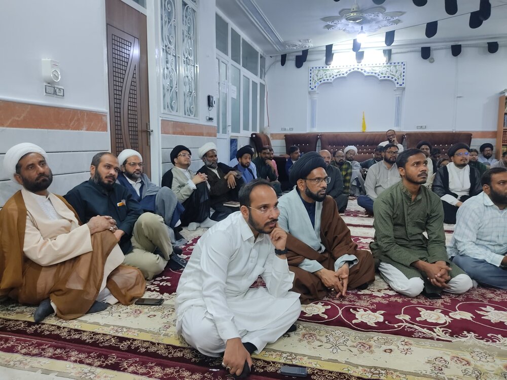 قم المقدسہ میں احتجاجی جلسہ: ہندوستان میں پیغمبر اکرم (ص) کی توہین اور مولانا سید کلب جواد نقوی پر حملے کی سخت مذمت