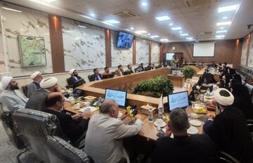 تصاویر | معروف در آینه شعر و ادب