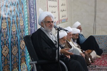 تبیین حق از باطل، رسالت بزرگ حوزویان است