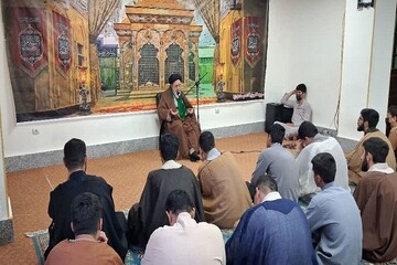 سکوت نشانه هوشمندی و ثمره عقل است+عکس